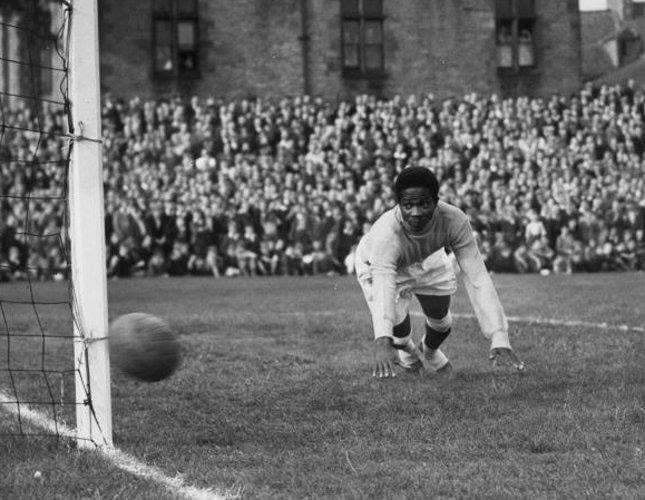 Sam Henshaw Ibiam (1925-2016), Nigeria's First Goalkeeper (1949-1958)