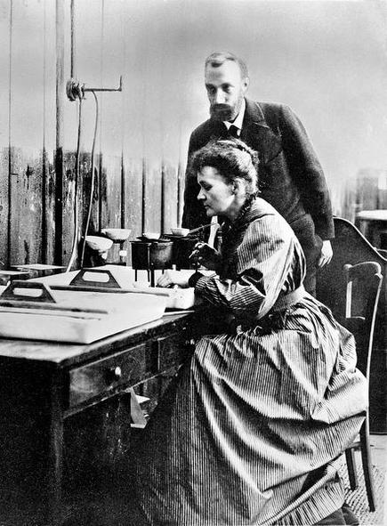 pierre and marie curie discover radium